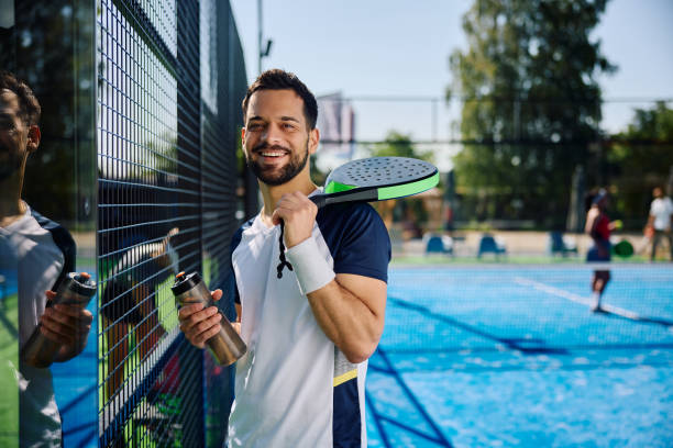 Constructeur court de padel